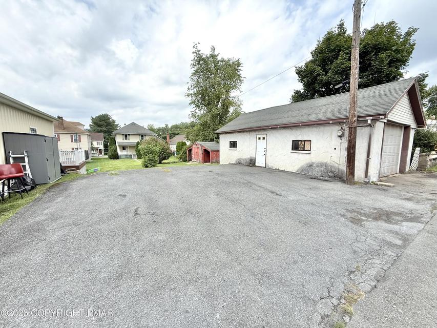 Off Street Parking & Garage